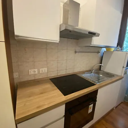 San Lorenzo Vivace E Giovanile * Рим